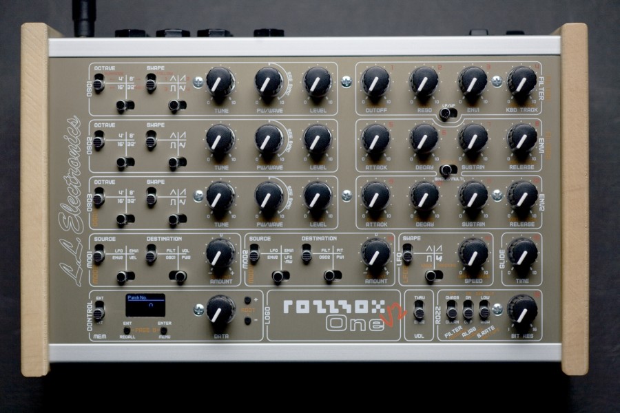 Rozzbox One V2 front